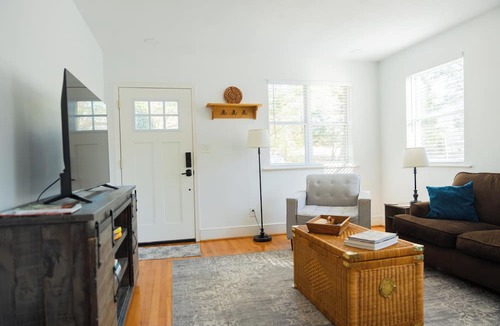 Columbia Condo | Rest Easy : King Bed : Downtown & Ft. Jackson 2Bd 1Bth