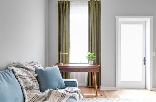 Church Hill Apartment | Luxe Decor & Private Balcony in Grandiose District