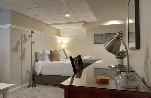 Kennesaw Apartment | Comfy & Peaceful, entire 1 BR daylight basement apartment for professionals