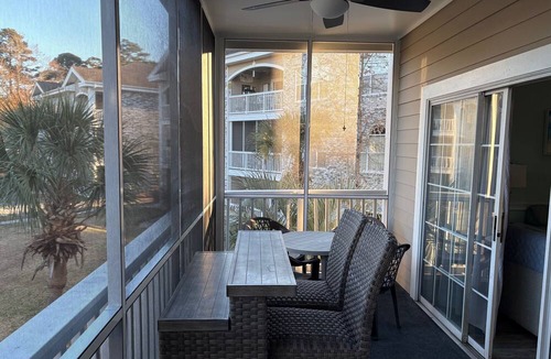 Central Myrtle Beach Condo | Perfect Pet Friendly 2 Bedroom Condo in the Heart of Myrtle Beach!