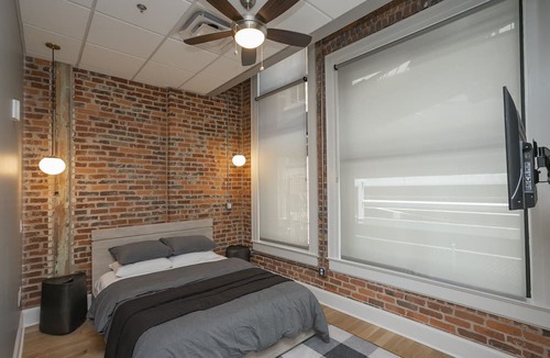 Downtown Nashville Condo | The Record Room -steps to Broadway & Printer’s Alley