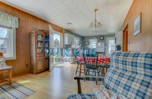Snug Harbor Cottage | Quaint Cottage, Short Walk to Salt Pond Access, Close to Beaches