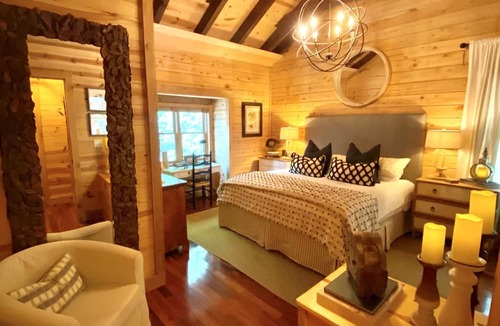 Cashiers Cabin | Designer Log Cabin - Outdoor Fire Pit - Resort Amenities