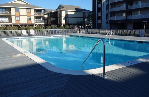Ocean Isle Beach Condo | Oceanfront 4 Bedroom Corner Condo - Sunday-Sunday rental in peak season!