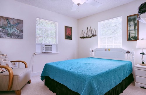 Edisto Island House | The Edisto Escape 5 Min Drive From Beach - 3bdrm, sleeper, NEW Queen Beds!