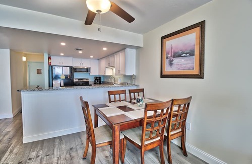 Windy Hill Condo | Family Friendly Top Floor Oceanfront Sleeps 6 Balcony Pools