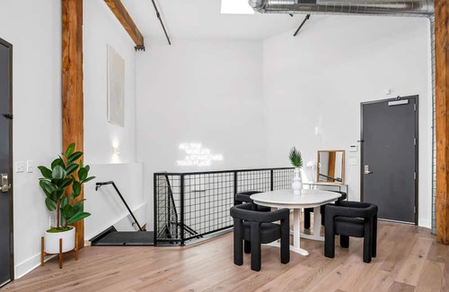 Downtown Nashville Condo | Downtown Music City Loft living! ~Steps to the Ryman and Broadway
