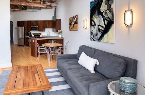 Downtown Nashville Condo | Downtown Music City Loft living! ~Steps to the Ryman and Broadway