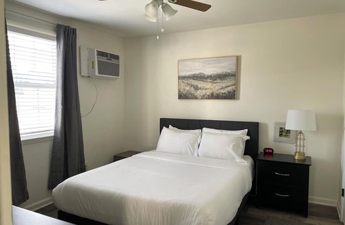 Nashville Apartment | DOWNTOWN NASHVILLE COMFY & COZY C