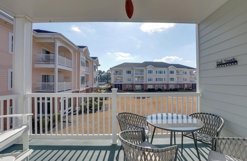Central Myrtle Beach Condo | < 5 Mi to Private Beach Access! Myrtle Beach Condo