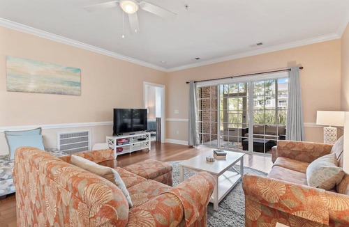 Central Myrtle Beach Condo | Family Oasis: Charming 3-BR Myrtle Beach Condo - Adventure, Sun & Golf Fun!