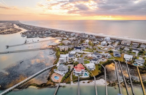 Murrells Inlet House | Buoy Haus: Brand-New 2027 Inlet Front Escape w/Pool, Spa & Dock