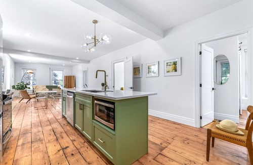 Wellington House | The Wellington General | Upper Suite | Wellington | 2 Bedrooms