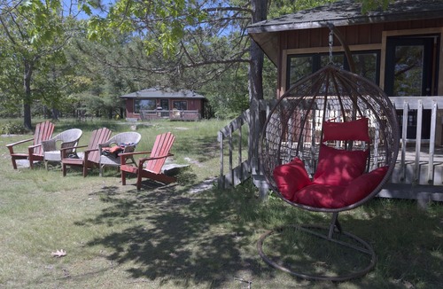 Carling Cottage | 3-Bedroom Cottage #1
