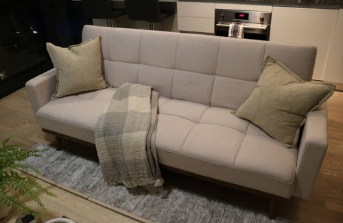 Wellington Place Condo | Downtown Toronto Luxury 1BR on King St West - Entertainment District!