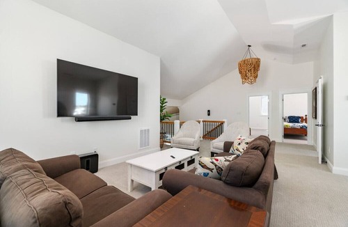 Atlantic Beach House | Sea Salt Cottage with private boat dock