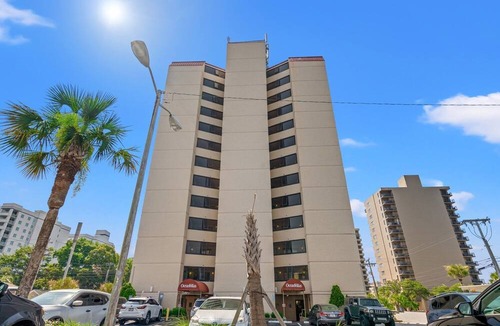 Myrtle Beach Condo | Charming condo close to the beach! Ocean Villas 101