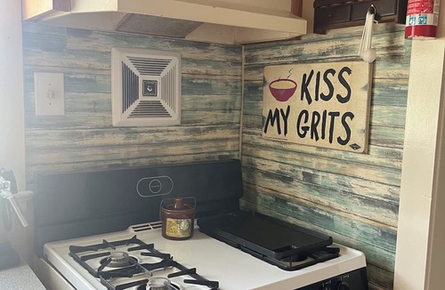Plymouth Cottage | Home Away From Home ~ Plymouth Cottage, Washington County