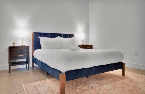 Judson Apartment | Modern Escape | Pool | Easy Access to DT & More!