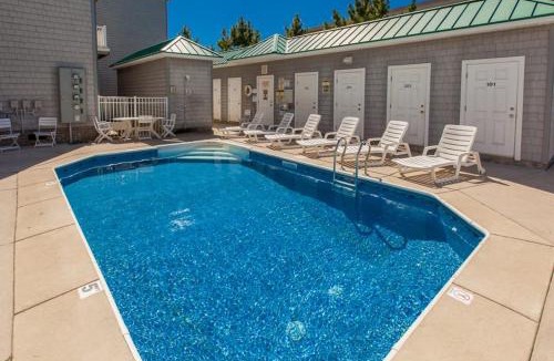 Sandbridge House | Seaside - Silver Lining 202B