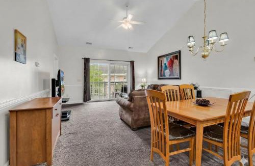 Central Myrtle Beach Apartment | Magnolia Pointe Condo Near Beach & Golf & Pools