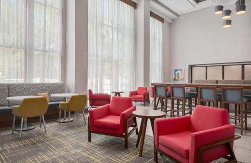 Arrowood Hotel | Hampton Inn & Suites Charlotte Arrowood Rd