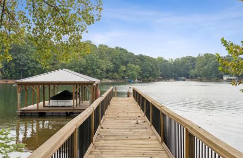 Terrell House | Luna's Lake Life
