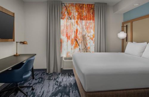 Hollins Hotel | Fairfield Inn & Suites Roanoke Hollins/I-81