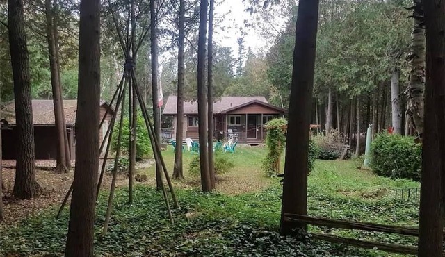 Escape to serenity: Discover our idyllic Downtown Cottage Rentals
