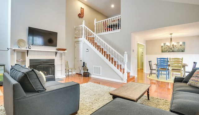 Pinehurst Condo ~ 2 Miles to Downtown & Resort!