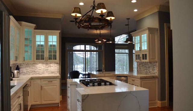 Beautiful lakefront home in The Reserve at Lake Keowee
