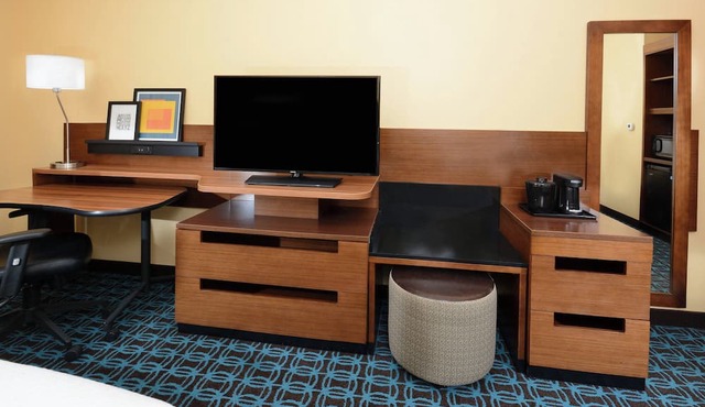 Fairfield Inn & Suites by Marriott Raleigh Capital Blvd./I-540