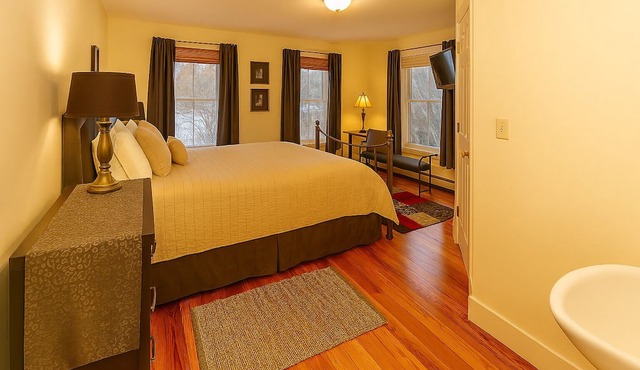Lakeview Inn
