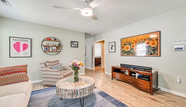 < 1 Mi to River & Downtown Belmont: Cozy Cottage