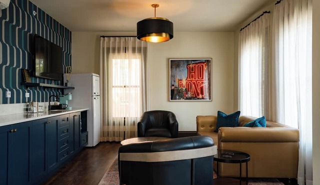 Hotel Pontotoc