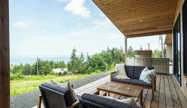 Modern 4 Bedroom, 4.5 bath home near Cabot Links with ocean views and sunsets.