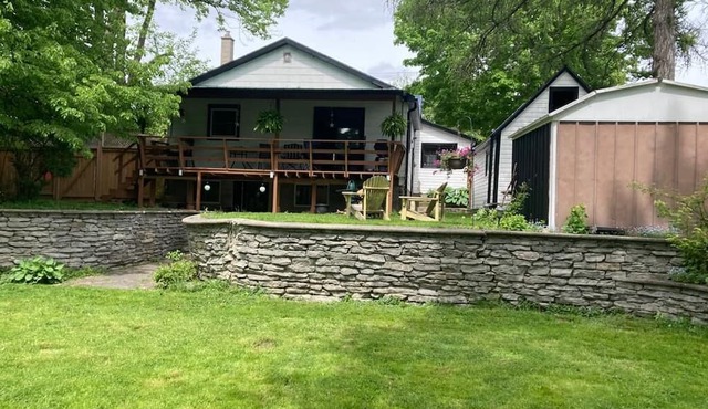 tAlbion Landing Cottage Port Dover Ontario