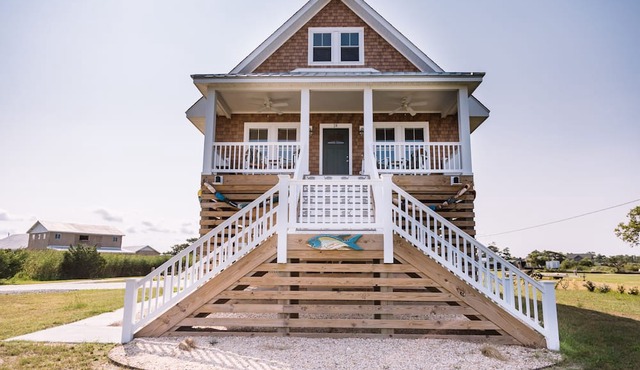 Perfect fishing village retreat with boat parking