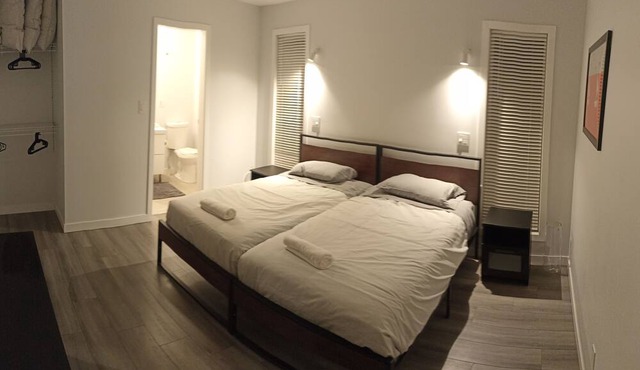 Tidy new townhouse, 3bdrm, 2 bthrm, balcony, attached garage. Close to Center