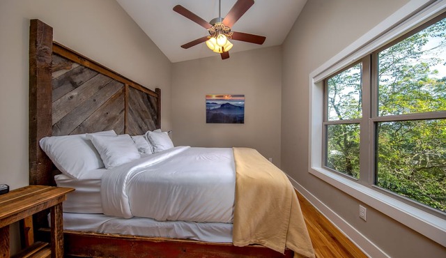 Pilot Cove Forest Lodging