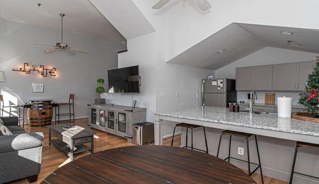 Luxury Flat On Jackson Walk to Food & Drinks