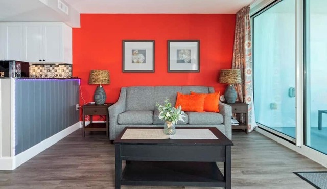 Amazing Oceanview Condo on the 17th Fl- 2 Balconies