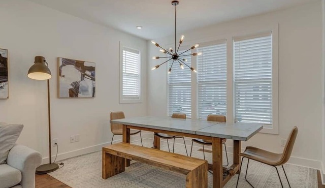New Rooftop Deck Home in Nashville-Ping Pong Table