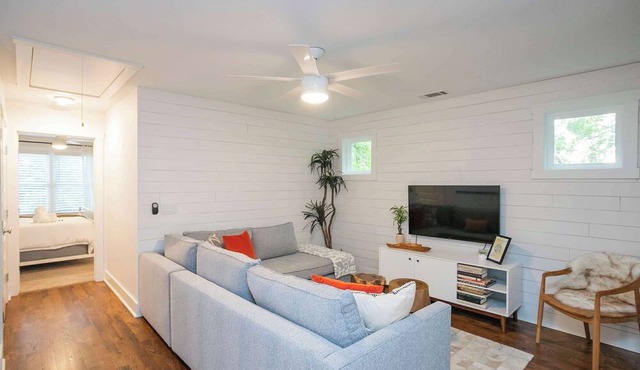 Spotless Gem | Hot Tub | 15 Min to Broadway