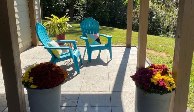 Pete's Place: Forest retreat near wineries, Blue Ridge School, and Shenandoah NP in Stanardsville