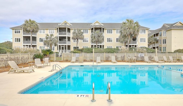 Port O' Call E303 by Deserving Vacations