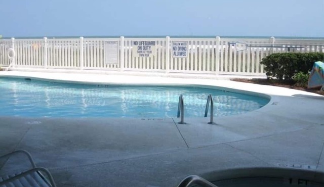 Awesome Oceanfront Condo, Unique Custom Features, Paradise Pointe, Cherry Grove