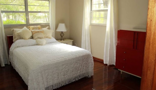 Smoky Mountain River Bungalow