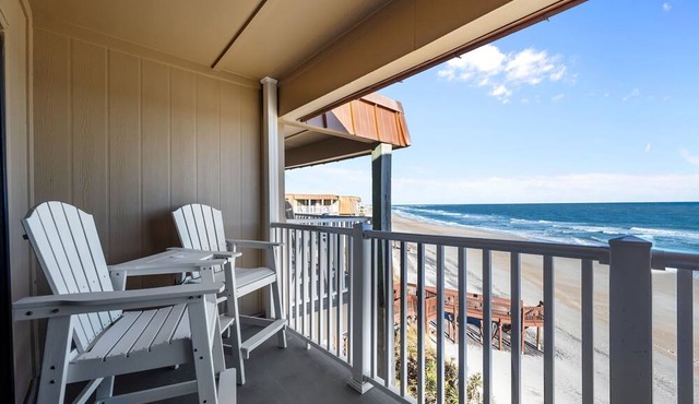 "Sunrise Suite" Wake to Sunrises · Beach · Pool