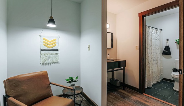 Spacious 2-Queen Studio w/Desk | Pet-Friendly